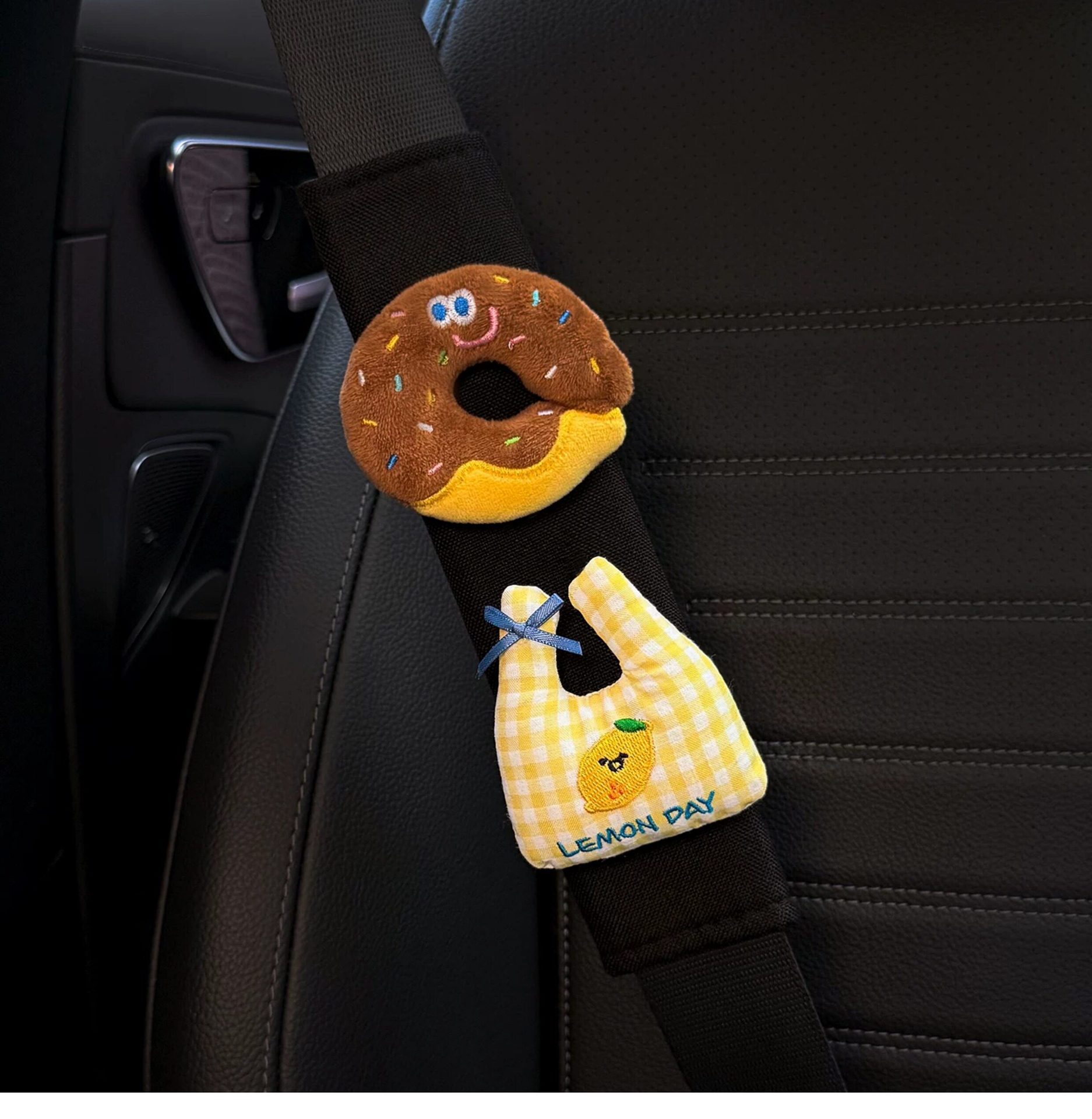 2026 New Car Seatbelt Shoulder Pads, Car Interior Seatbelt Decoration, Anti-Wear Clothing, Cute Couple Set