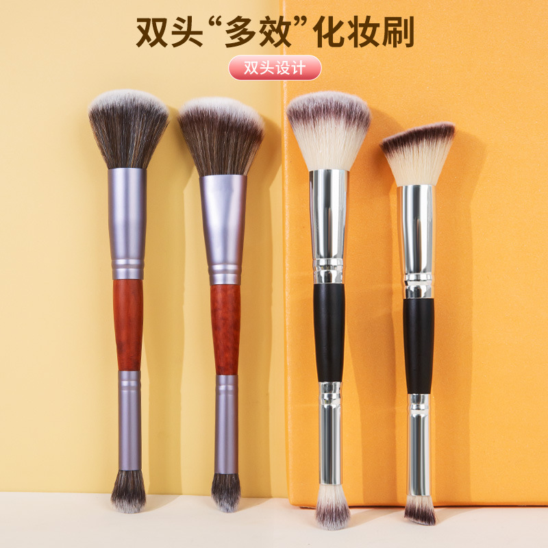 Cepillo de maquillaje de doble cabeza tricolor pelo Cangzhou doble uso rubor cepillo nariz sombra reparación cepillo universal herramientas de belleza transfronteriza al por mayor