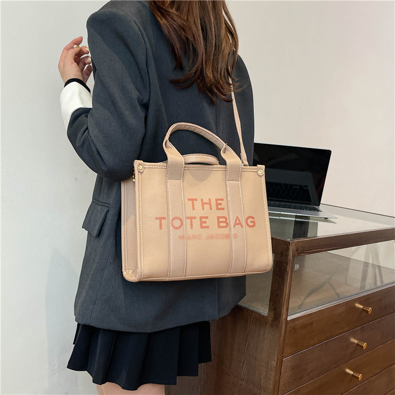 貿易ファッションバッグ女性のクロスボーダー新しいトートバッグシングルショルダークロスボディバッグ女性のバッグポータブルレトロな女性のバッグ|undefined