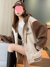 美拉德新款棒球服外套学院风2025初高中棉女美式加厚学生衣服卫衣