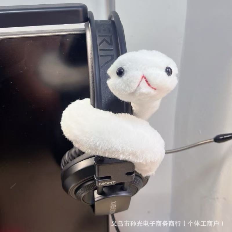 Peluş Yılan Oyuncak Toptan Halka Atma Oyunu Bestseller Ürün Peluş Yeşil Yılan Peluş Oyuncak Küçük Yılan Figürü Bebeksi Oyuncak Yılan