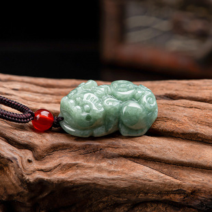 Natural A goods jadeite small size brave jade pendant pendant bean seed men and women jade jade wholesale