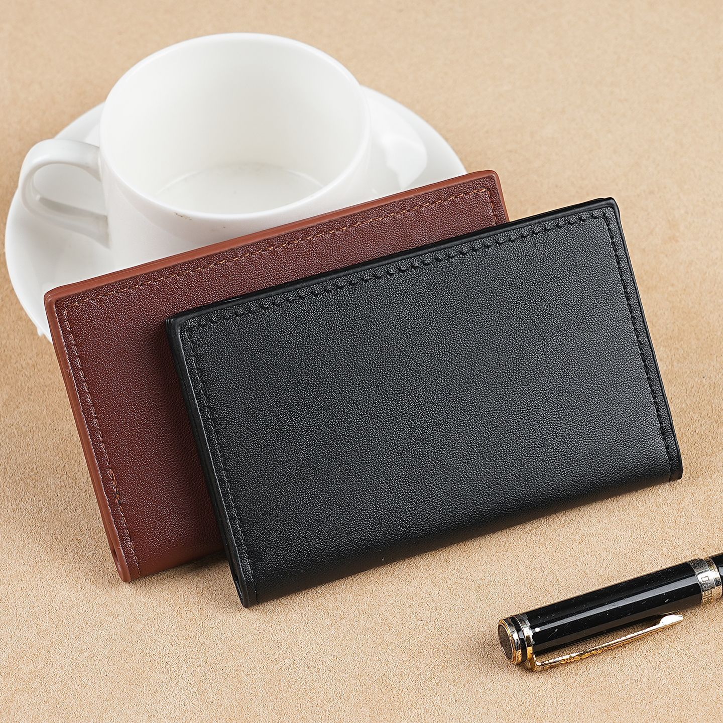 Bolsas de tarjetas de stock para hombres, tarjetas ultra delgadas, tarjetas de visita de alta calidad, bolsas de tarjetas simples, bolsas personales de tarjetas múltiples de gran capacidad.