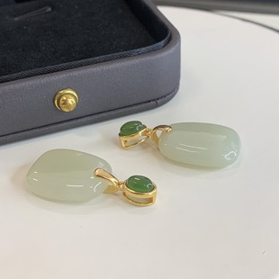 Yuhai Jewelry genuine goods Natural Hetian Jade No Incident Card Singles Day Gift Free from Single Gift Mountain Material No Incident Card