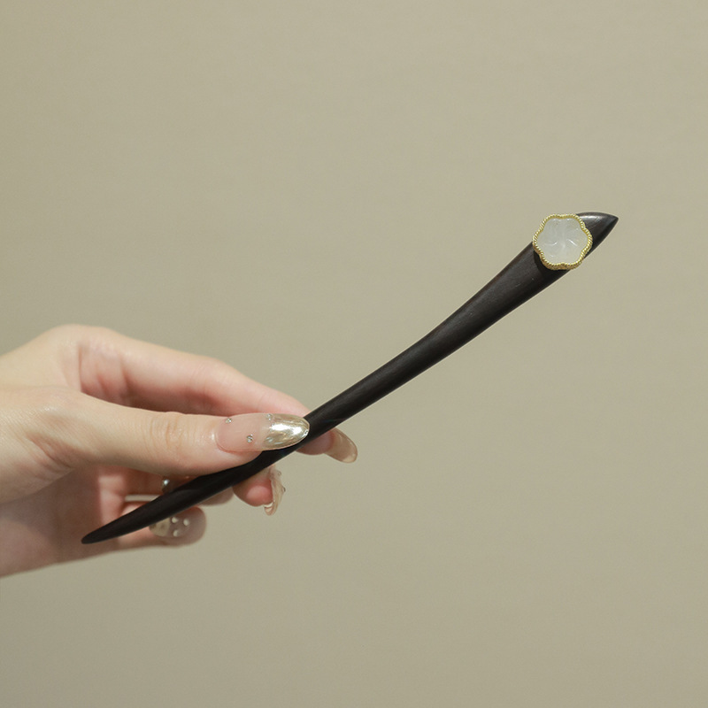 B57 헤티안 옥 흰 꽃 [흑단]