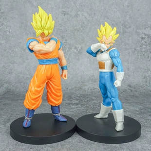 Фигурки проснувшихся Гоку и Вегеты из Dragon Ball настольные