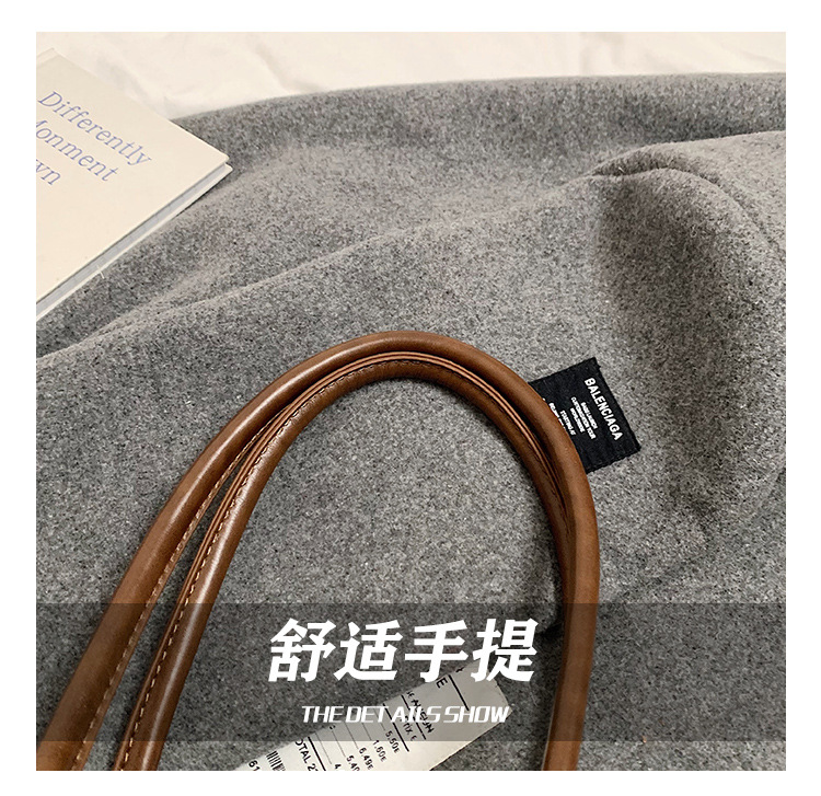 Fashionable and casual underarm bag for women, new autumn/Winter 2025, trendy and versatile, multi-pocket single-shoulder bag, high-end handbag Application Scenario