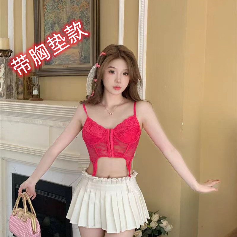 Camisola sexy de encaje con diseño de tiras cruzadas en la espalda, estilo corto irregular, top corto con relleno en el pecho, se puede usar como ropa exterior.