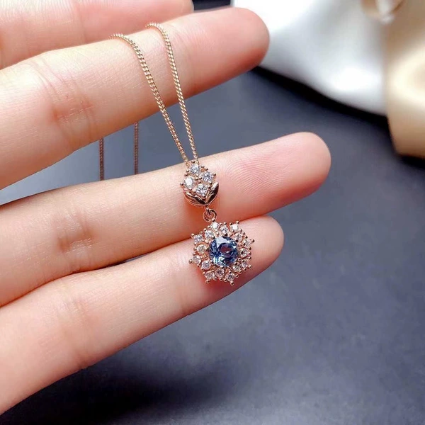 Pendant [Chain Chain]