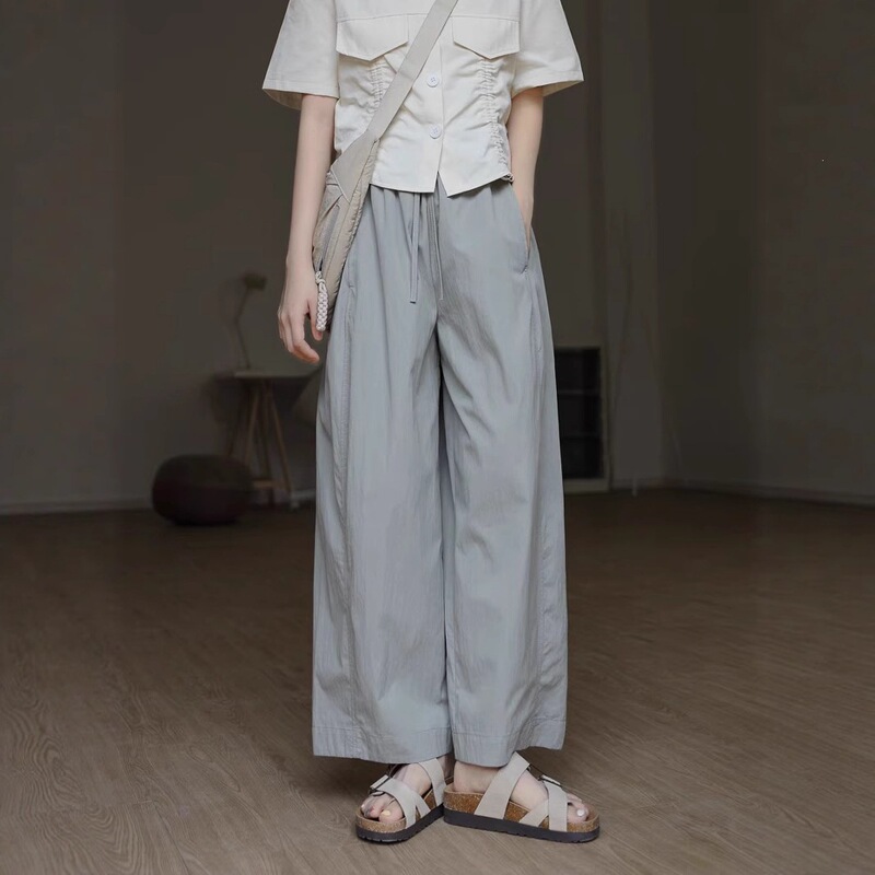 This Year's Trendy Balloon Pants Are Casual, Cool, Straight-Leg, Wide-Leg Balloon Pants for Women, Suitable for Petite Figures and Pear-Shaped Body Types, Thin for Summer