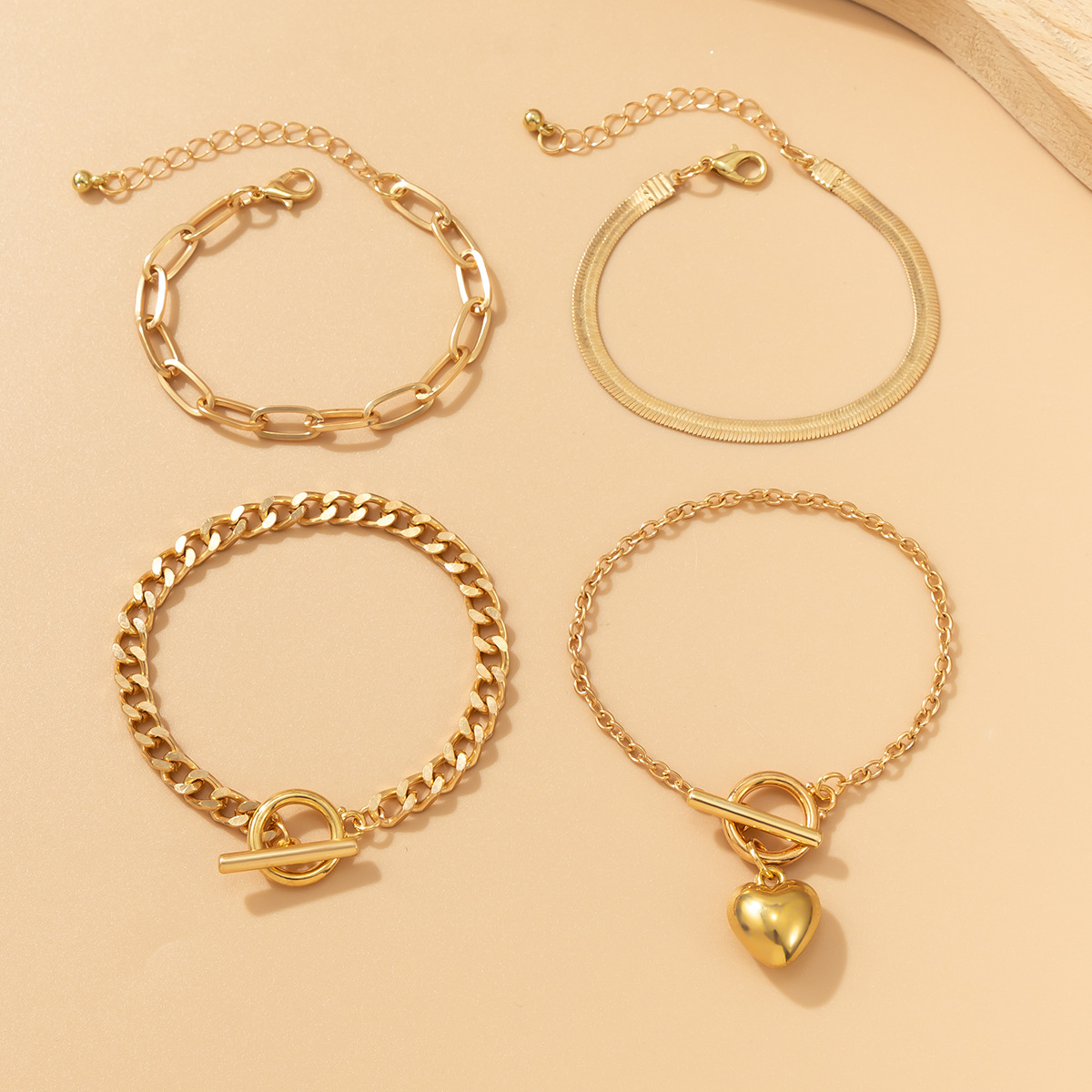 Simple Style Classic Style Heart Shape Alloy Plating Gold Plated Women's Bracelets display picture 8