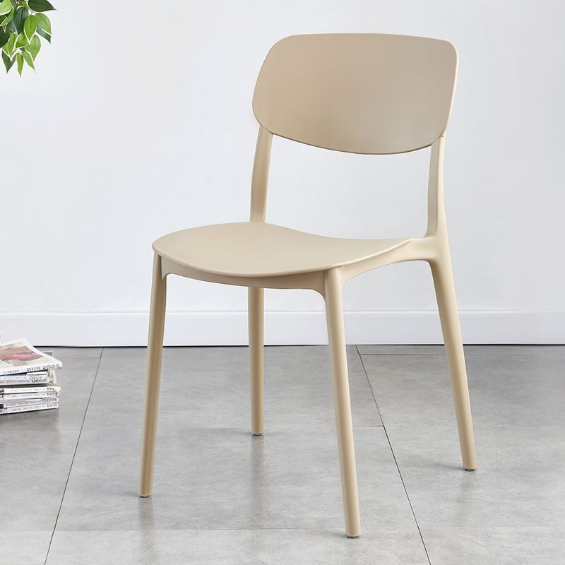 Sillas de plástico apilables respaldadas sillas de mesa de comedor gruesas taburetes de escritorio caseros plegables sillas de comedor nórdicas simples