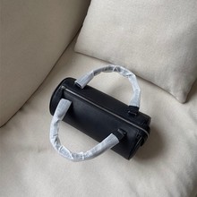 2025���Qβ؛Ů���μ����ɫ�O���L��Ƥ��Ů������A����