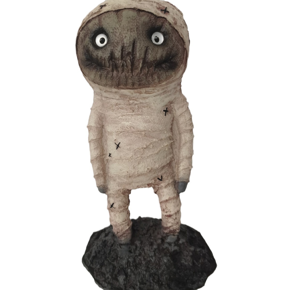 Momia de ojos grandes (15*10*29cm)