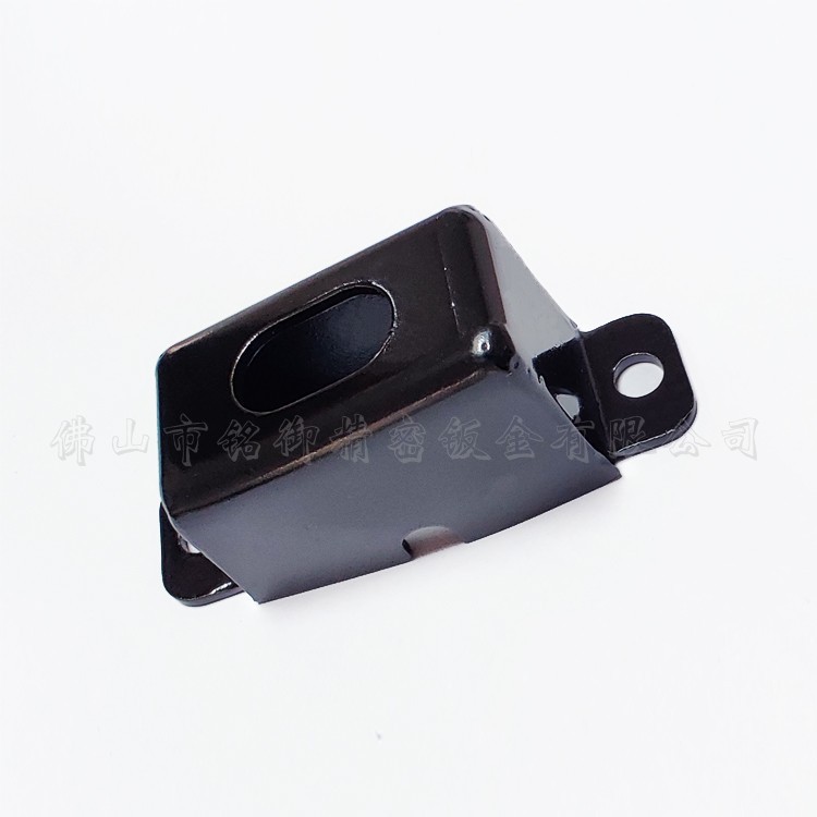 佛山钣金厂批发直供钣金件配件，汽车折弯焊接件，来图定 制加 工