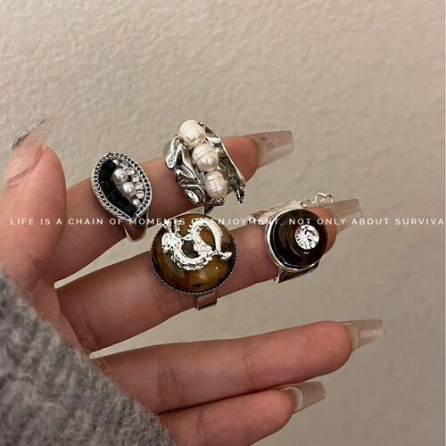 Ancient Chinese Dragon and Tiger Eye Stone Ring, Instagram Cold Wind, High-Grade Freshwater Pearl and Sparkling Diamond Eye Stack Ring