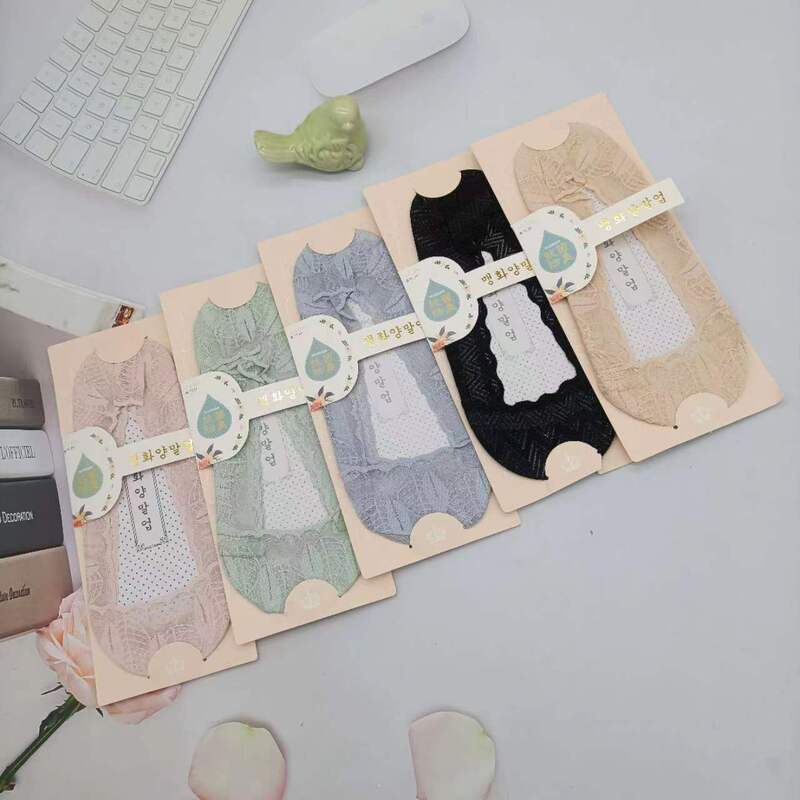 Spring and Summer New Lace Boat Socks, Silicone Non-Slip Socks, Ice Silk Boat Socks, Base Socks with Cotton Soles, Sweat-Absorbing Invisible Socks