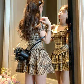 甜辣复古格纹方领上衣夏女重工纯欲短裙时尚套装图片色空姐服服装