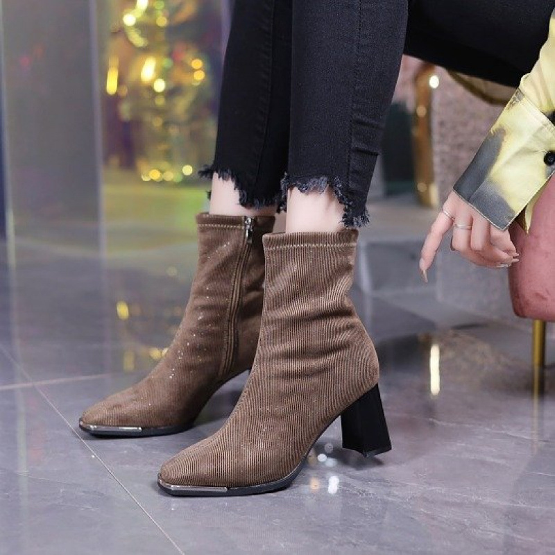Black autumn universal fashionable low boots heels square toe with…