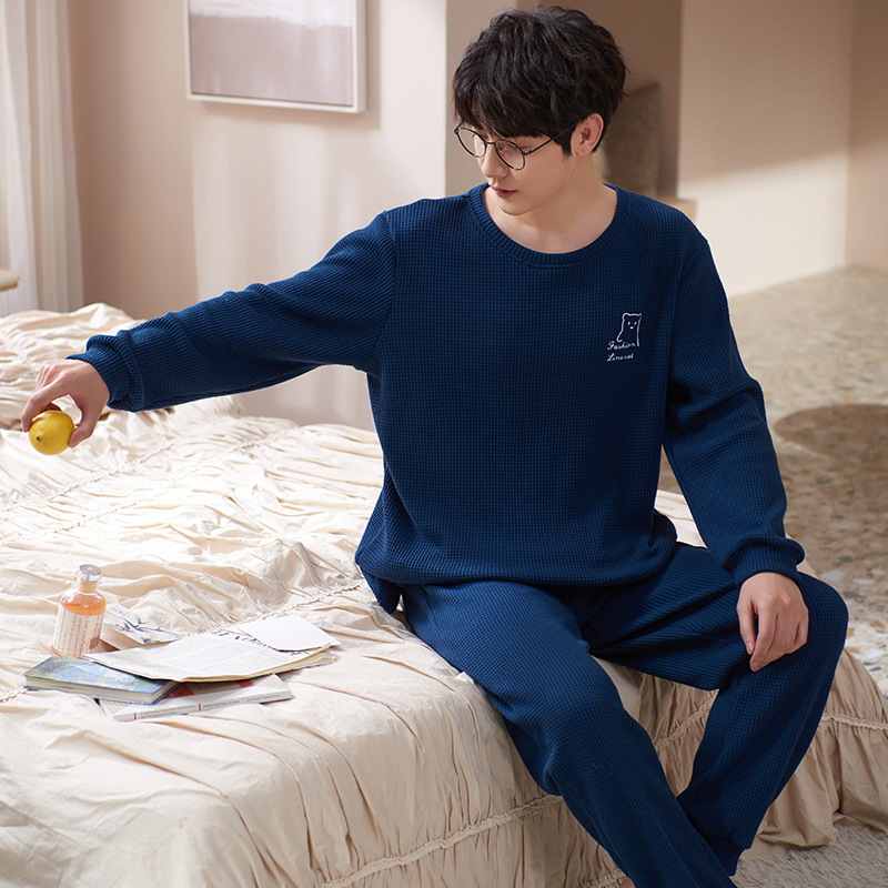 Nuevos pijamas de los hombres de primavera y otoño de algodón pantalones de manga larga de los hombres jóvenes de invierno casual ropa de casa traje de dos piezas