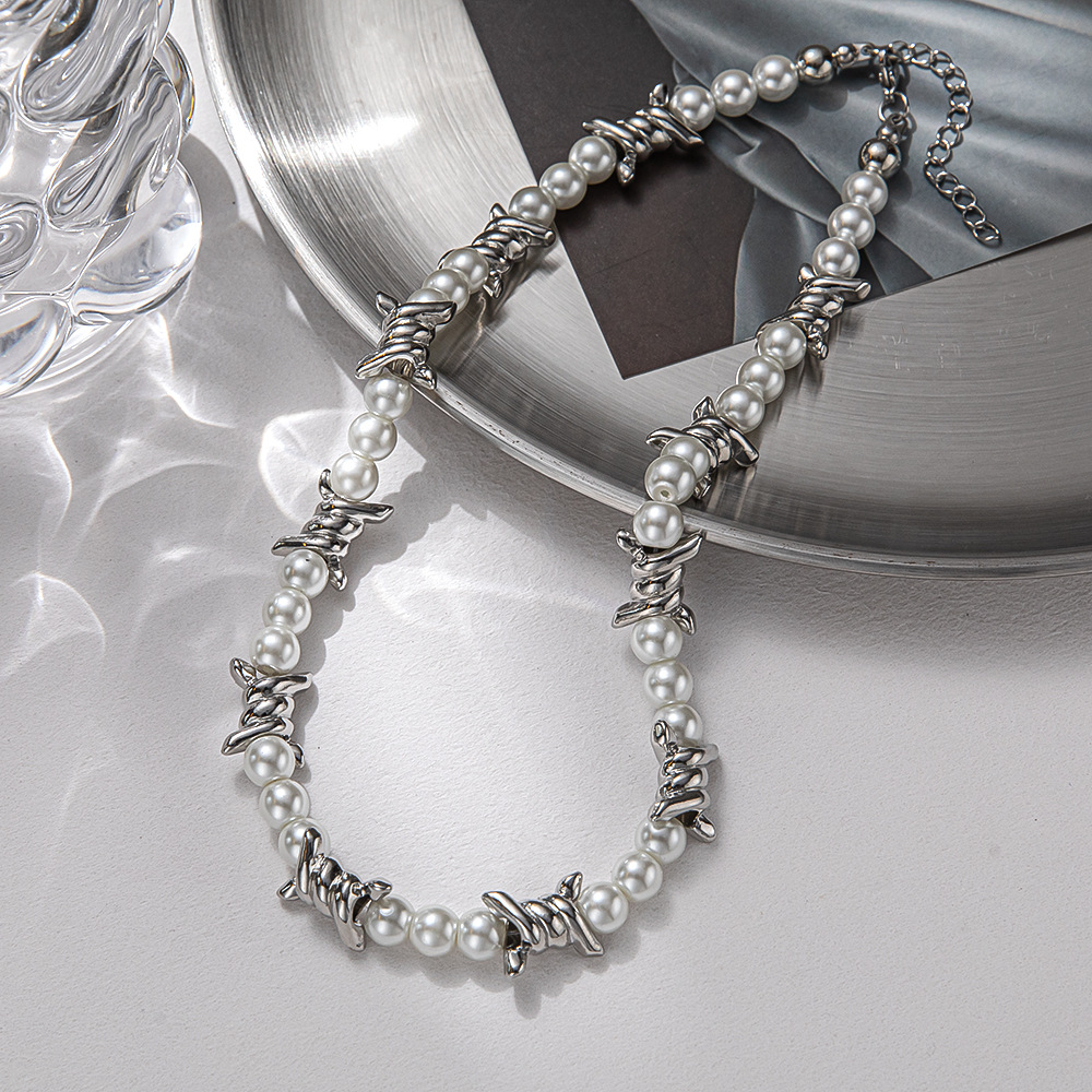 1 Piece Fashion Color Block Imitation Pearl Alloy Beaded Metal Unisex Necklace