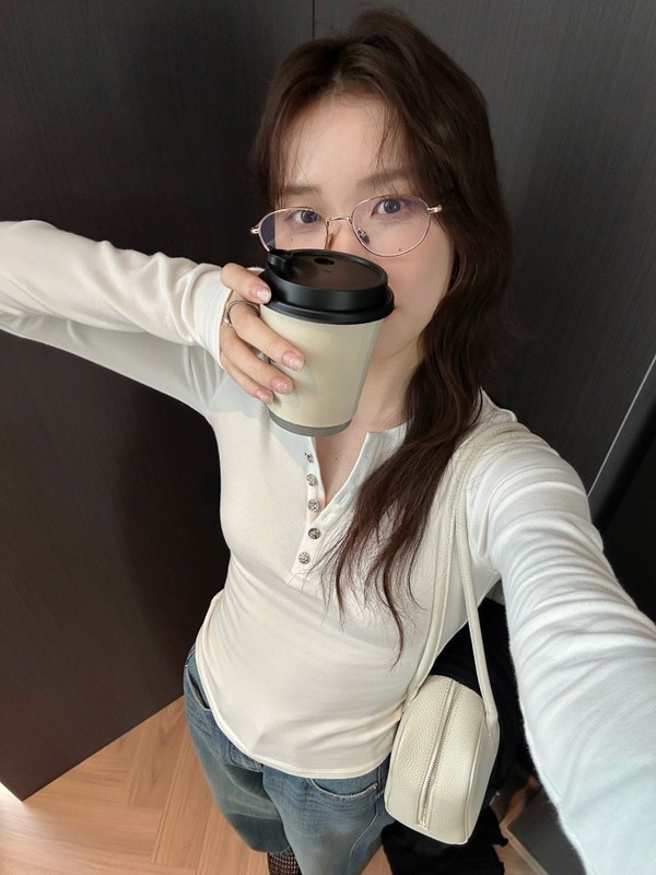 DIGM | 2025秋冬极简磨毛纽扣半开领打底衫长袖T恤针织衫女A65256|undefined