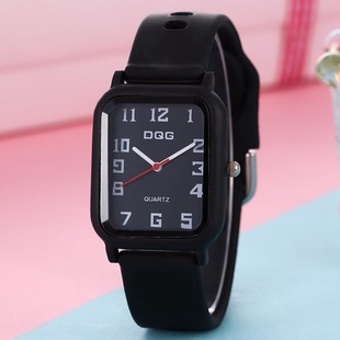 ���Q���N�r��Ůʿ�ֱ��L���ι��z�����̶ֿ�ʯӢ�����e���sŮ���
