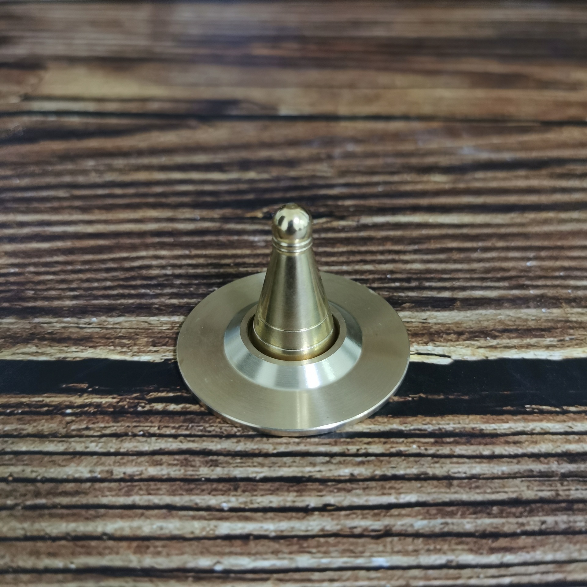 황동 타워 향 형 트레이