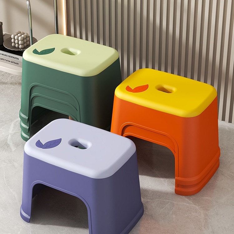 Thickened Small Stool for Home Use, Plastic Chair for Children, Small Bench for Living Room, Coffee Table Low Stool, Bath Stool, Shoe Changing Stool, Storage H^