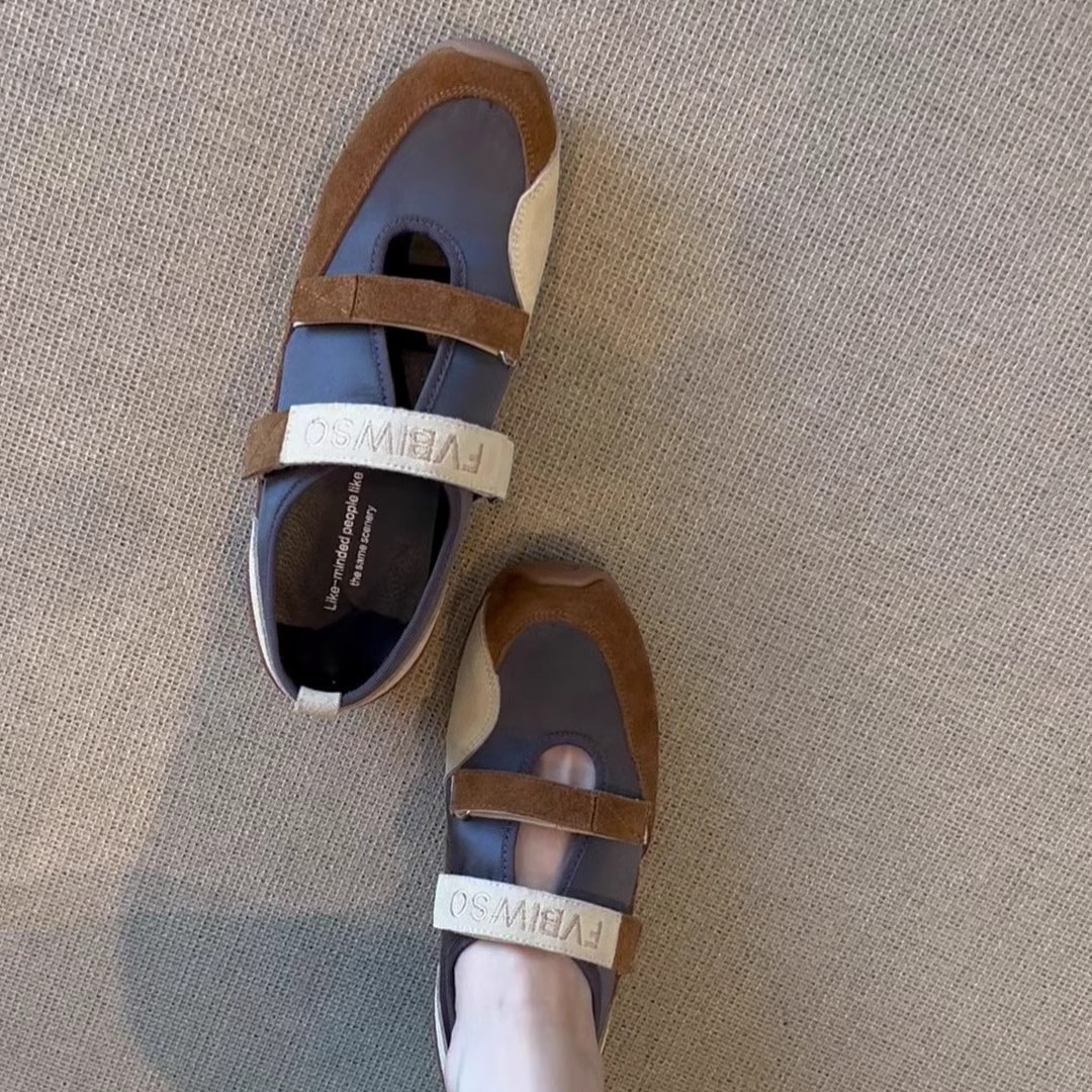 Korean two-tone sports Mary Jane shoes flat with velcro
