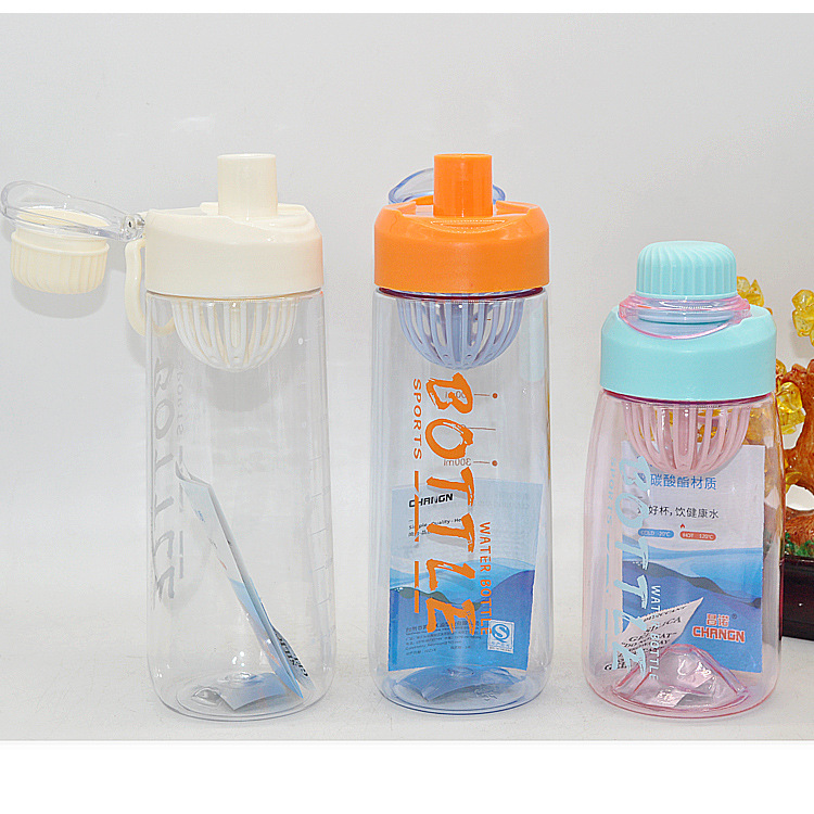 Tianyi 0875 simple deportes al aire libre espacio plástico taza 600ml taza portátil con escala portátil taza al por mayor