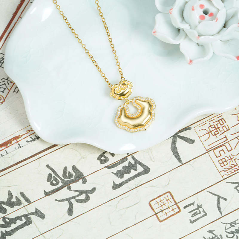Nuevo colgante de oro de arena vietnamita de estilo chino, diamante de marea nacional, nube auspiciosa, bloqueo seguro, joyería retro para niños que no se desvanece durante mucho tiempo