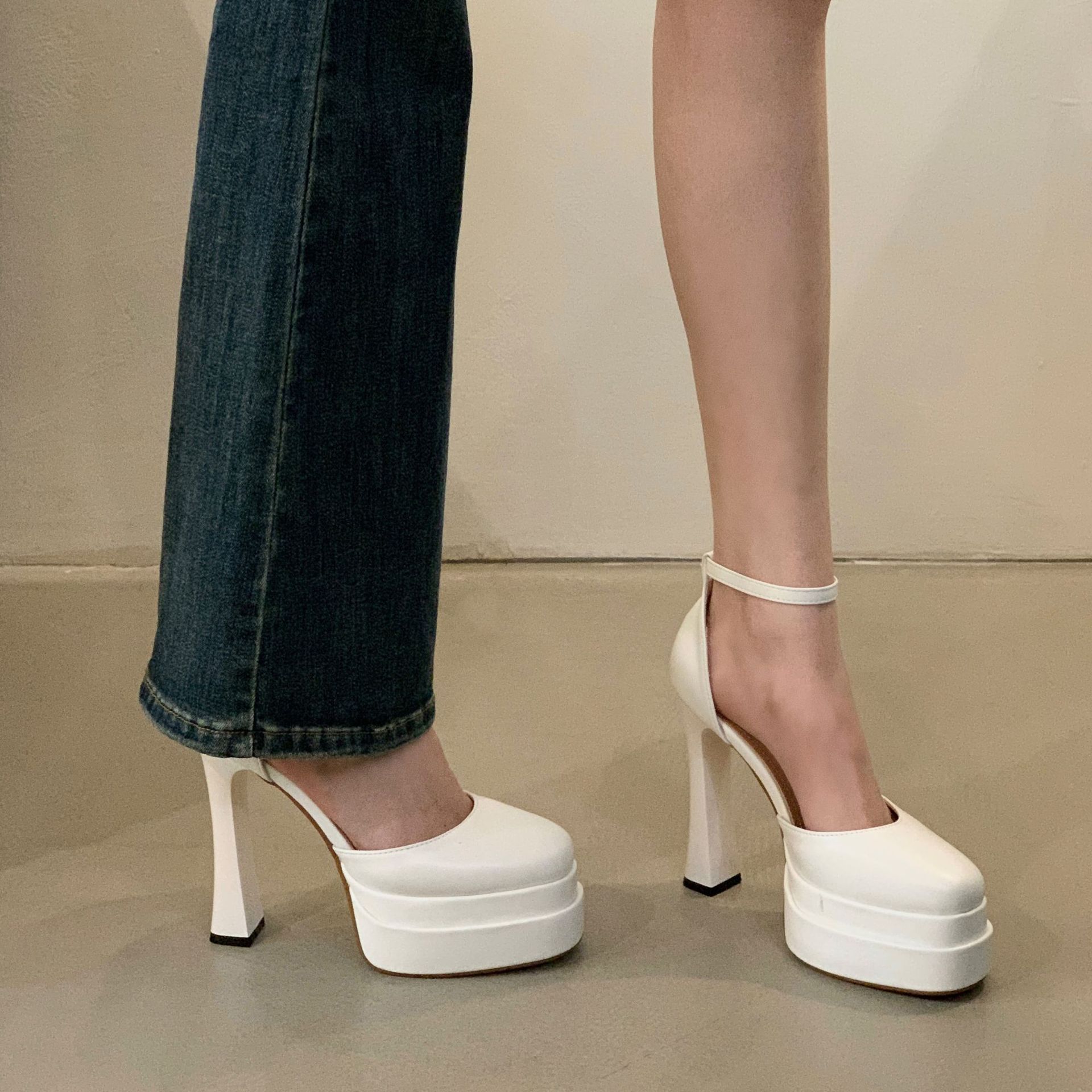 Sandal cao gót nữ quai ngang có khóa bên, gót 12 cm — màu đen chi tiết 15