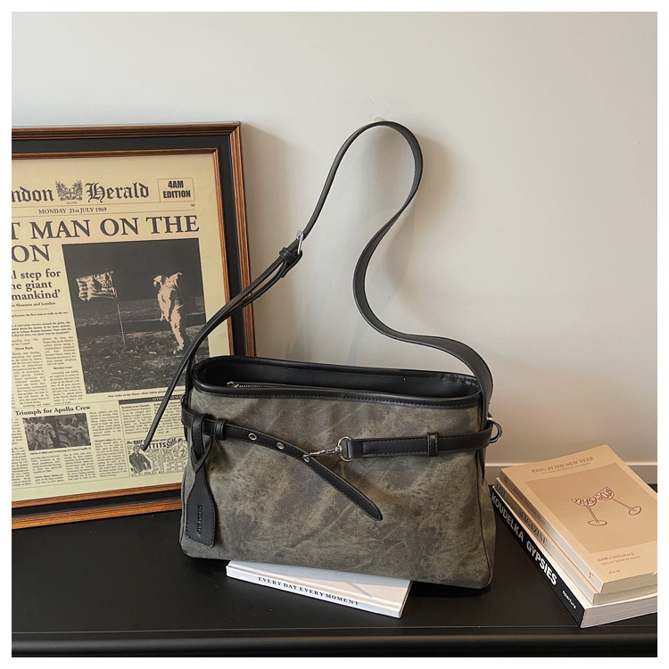 Borsa a spalla minimalista in camoscio elegante per donna_voghion.com