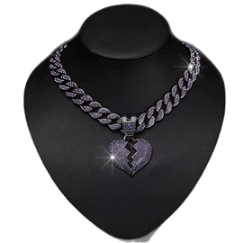 项链;项坠;吊坠