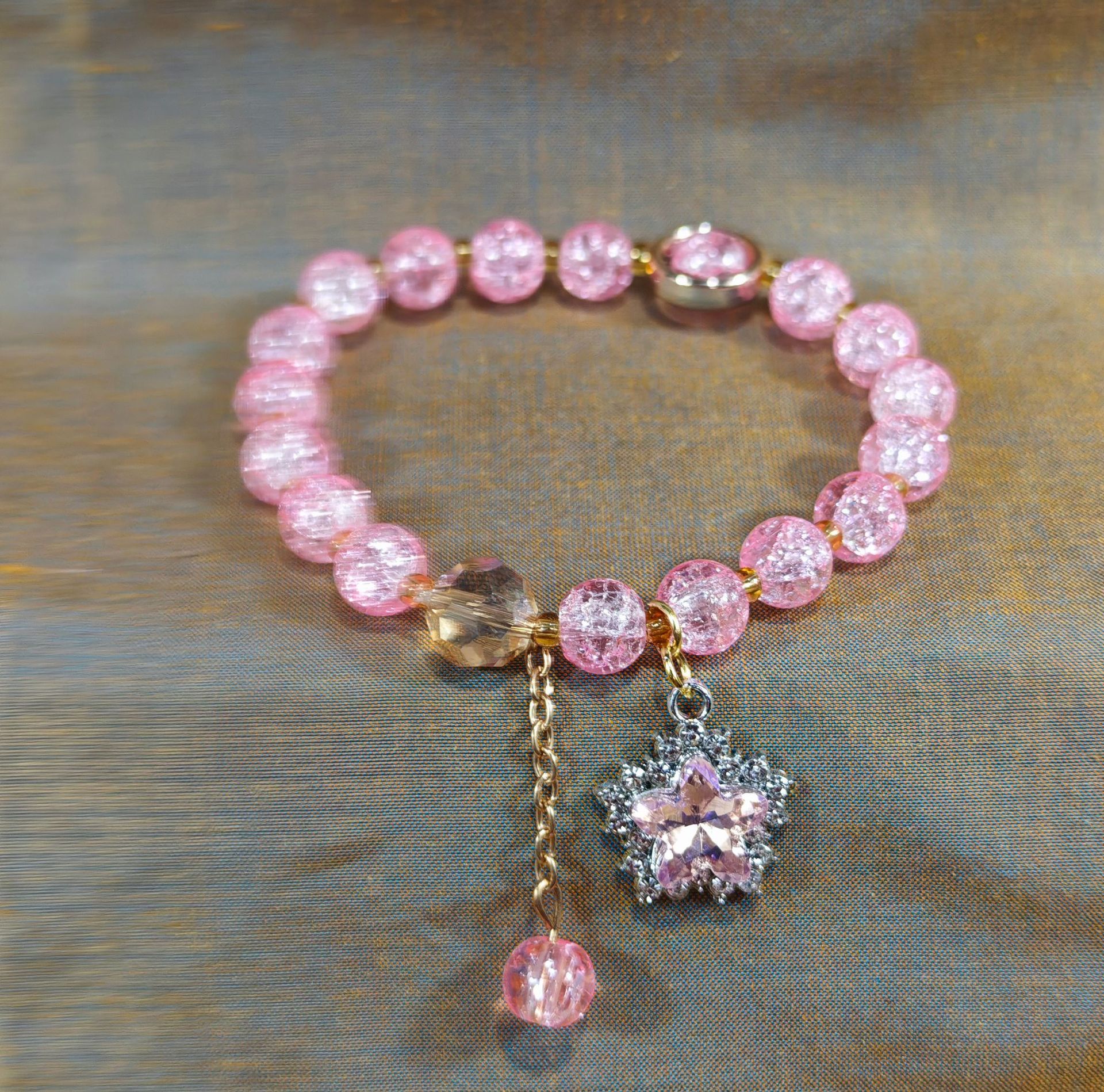 Las celebridades de Internet retro transfronterizas suelen ser todo-fósforo pulsera elástica de estilo ins simple pulsera de moda de lujo ligero, joyería de temperamento