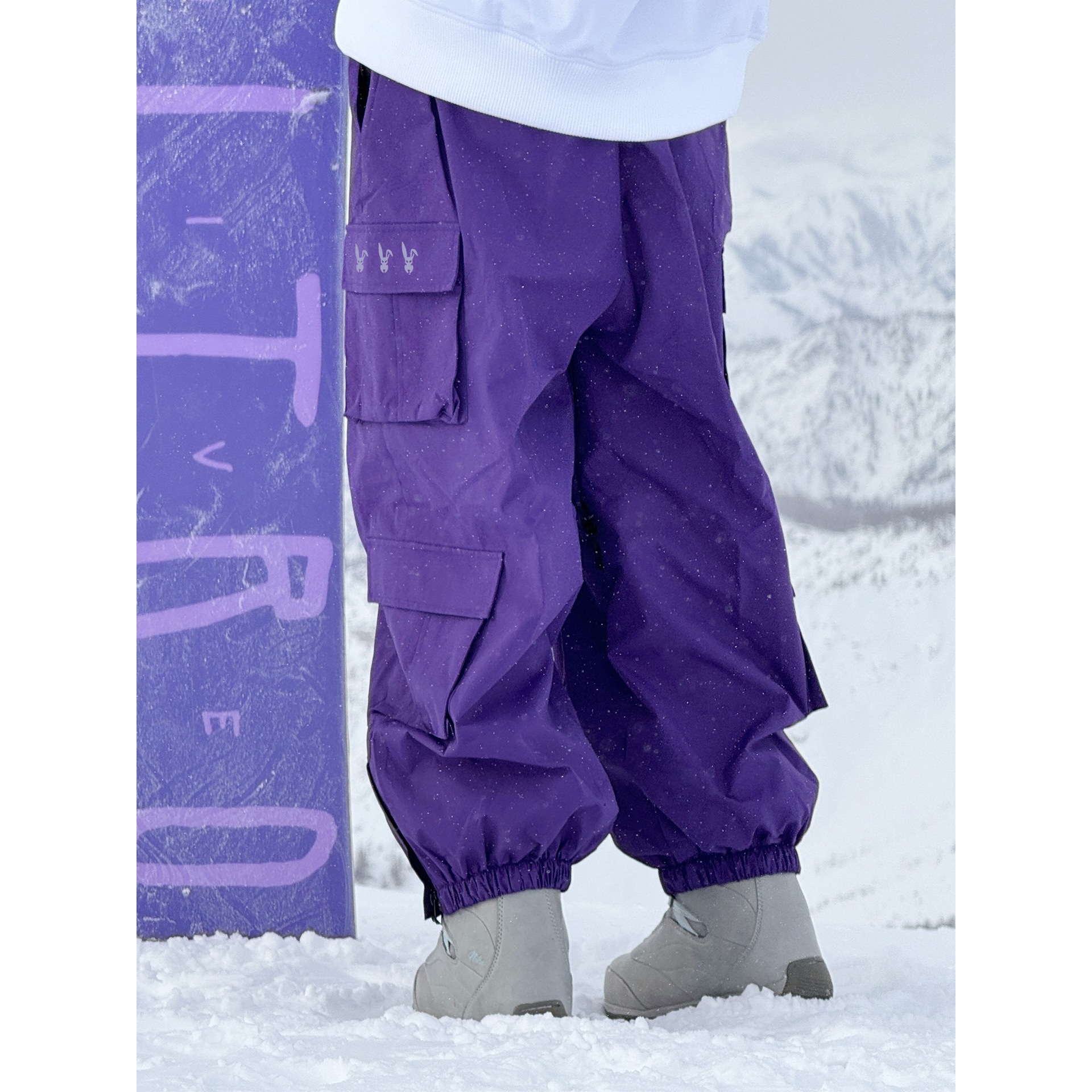Shenzhen Indoor Ski Pants Single and Double Board Men and Women Couple Style Windproof Waterproof Warm Loose Version Large Size Wear-Resistant Snow Pants
