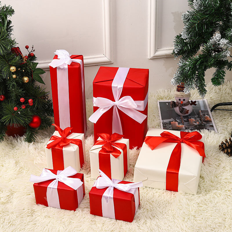 Conjunto de 7 peças para decoração de Natal - Decoração festiva para árvore, cenários para hotéis e vitrines, tema natalino vermelho e verde._voghion.com