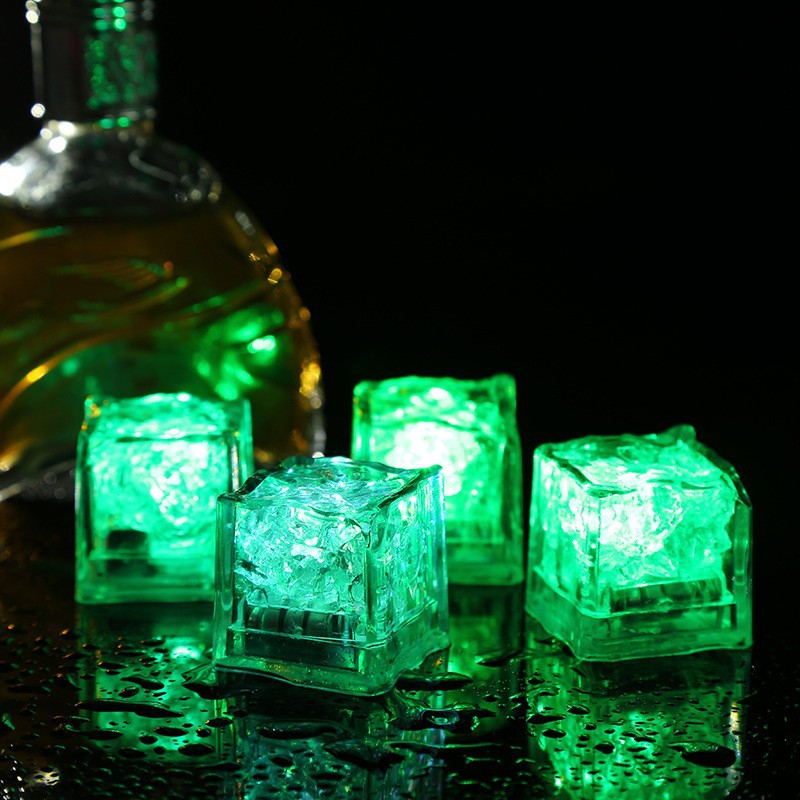 Cubos de Hielo Luminosos LED con Inducción de Agua de Plástico para Fiestas y Bares
