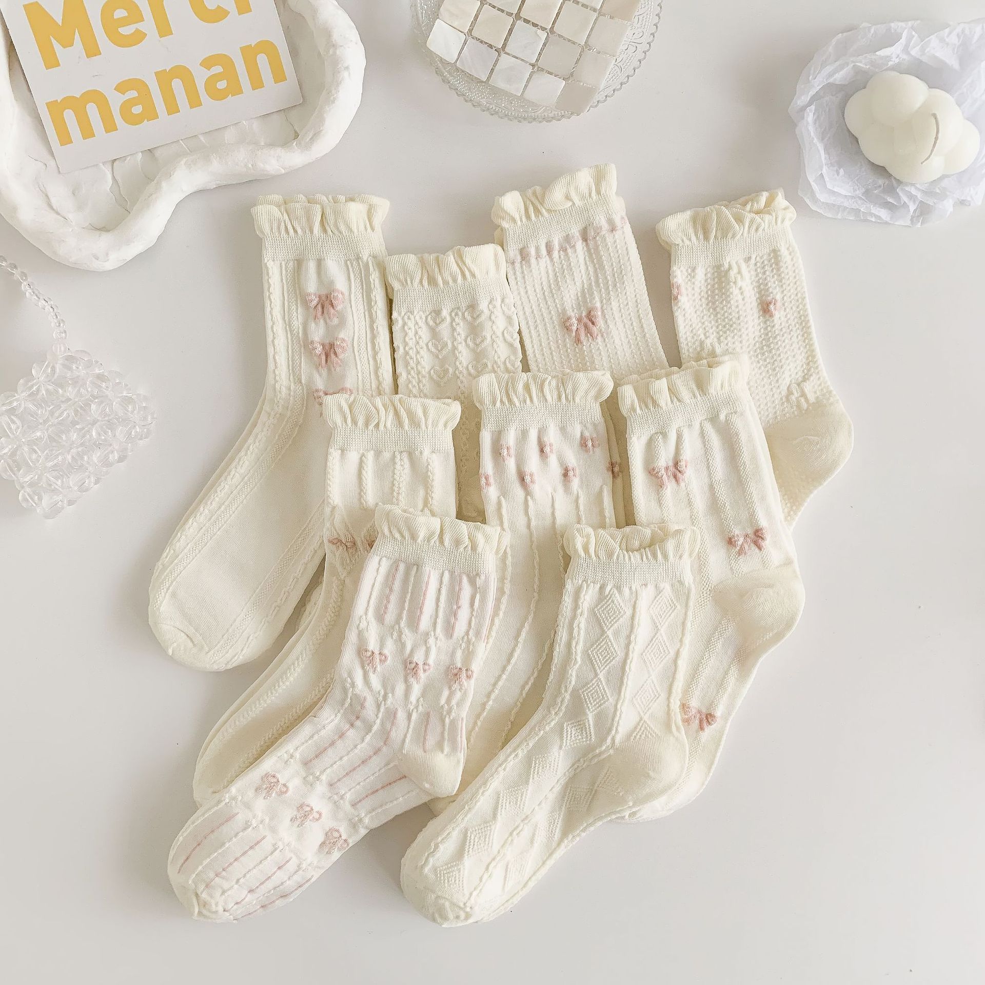 Frau Einfacher Stil Bogenknoten Nylon Baumwolle Crew Socken Ein Paar display picture 5