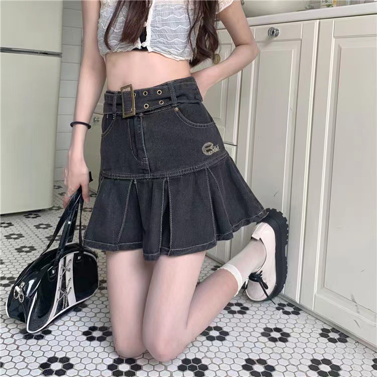 Summer design denim skirt