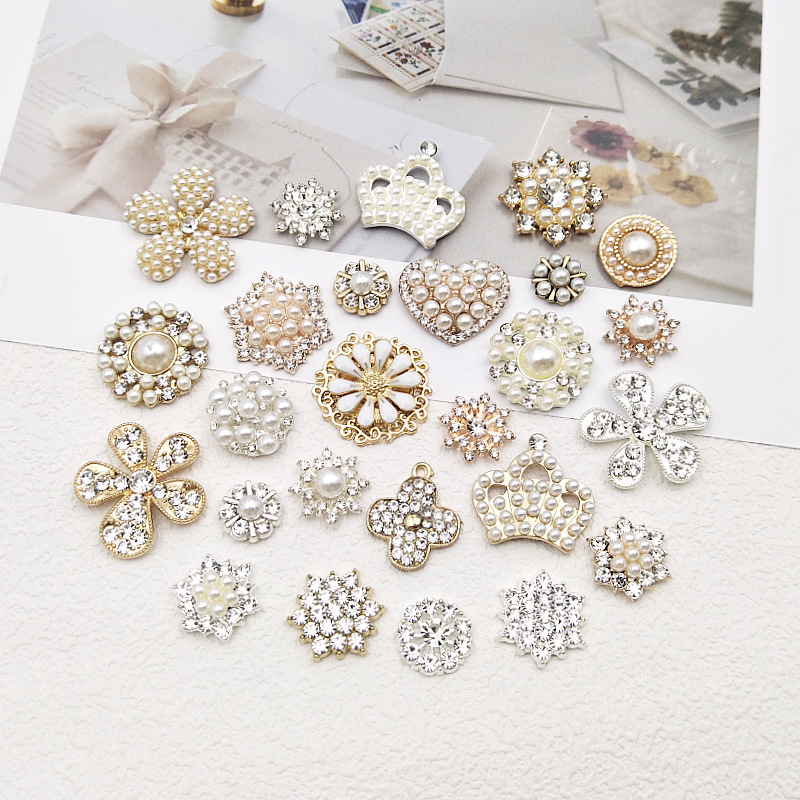 New Hole Shoes Alloy DIY Accessories Rhinestone Pearl Multiple Pattern Flower Plate Mobile Phone Case Clothing Handmade Materials