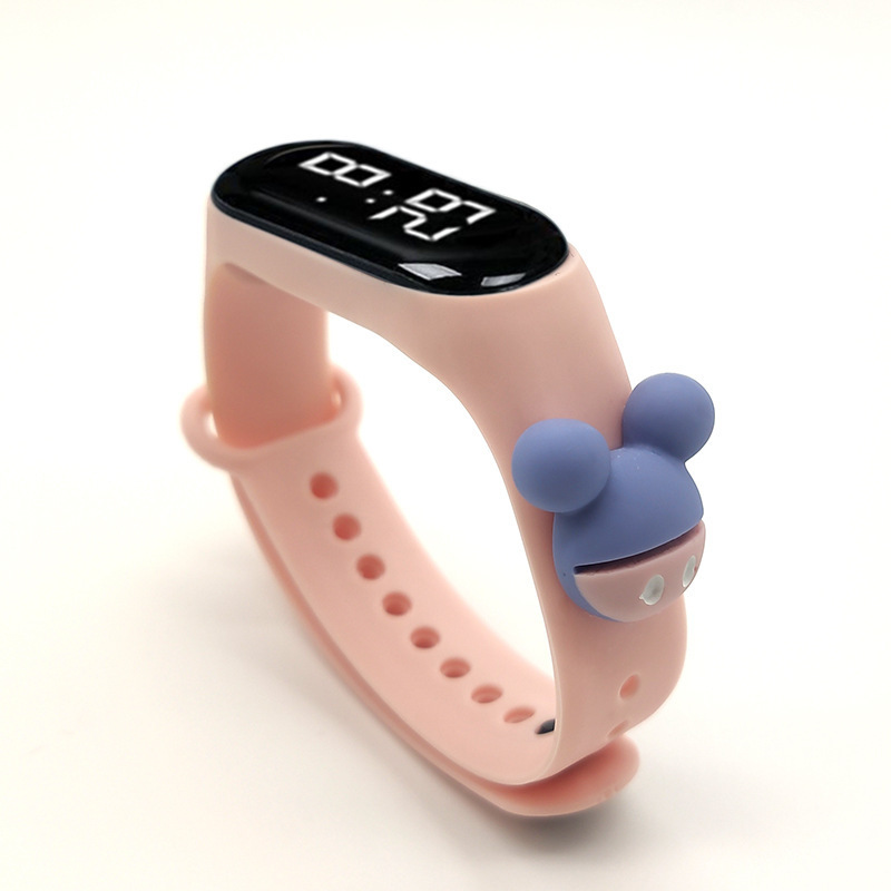 Reloj de muñeca Reloj electrónico de anime Crayon Shin-chan Reloj de escuela primaria de jardín de infantes led a prueba de agua