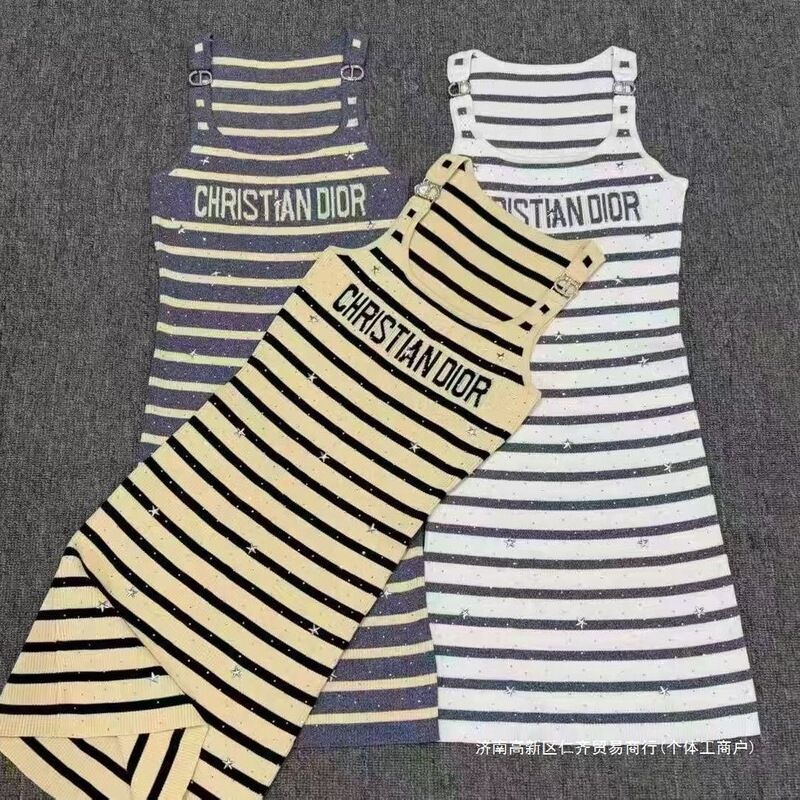 Summer New Style Star-Studded Rhinestone Striped Embroidered Knit Camisole Dress, Slim-Fit Long Hot Girl Dress Summer New Style Star-Studded Rhinestone Striped Embroidered Knit Camisole Dress, Slim-Fit Long Hot Girl Dress