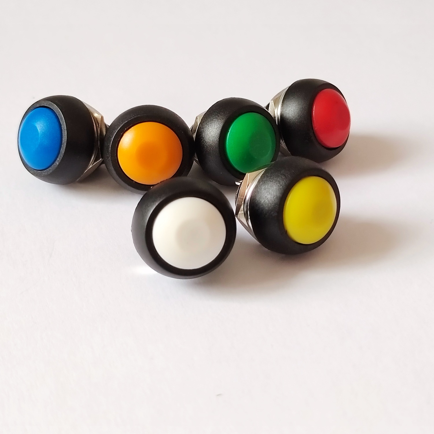 汽车喇叭，防水防火，台灯，，门铃，，筒灯按钮开关高防水等级