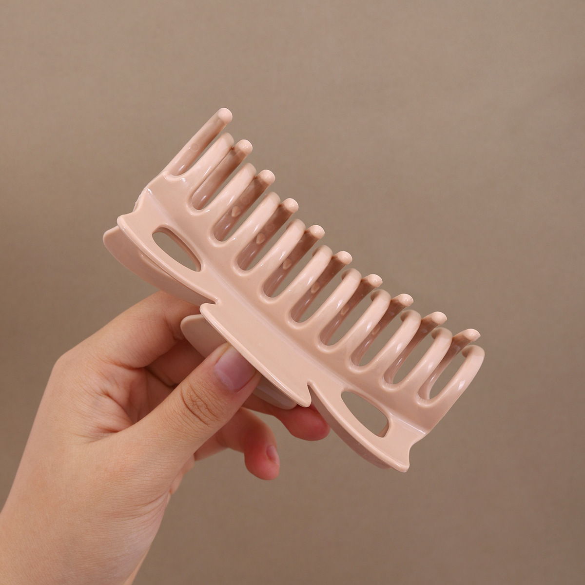 Clip de agarre de silicona suave coreano para niños, clip de tiburón fino, clip de cabello anti-caída grande, clip de cabello anti-fragible, clip de cabello para la cabeza trasera