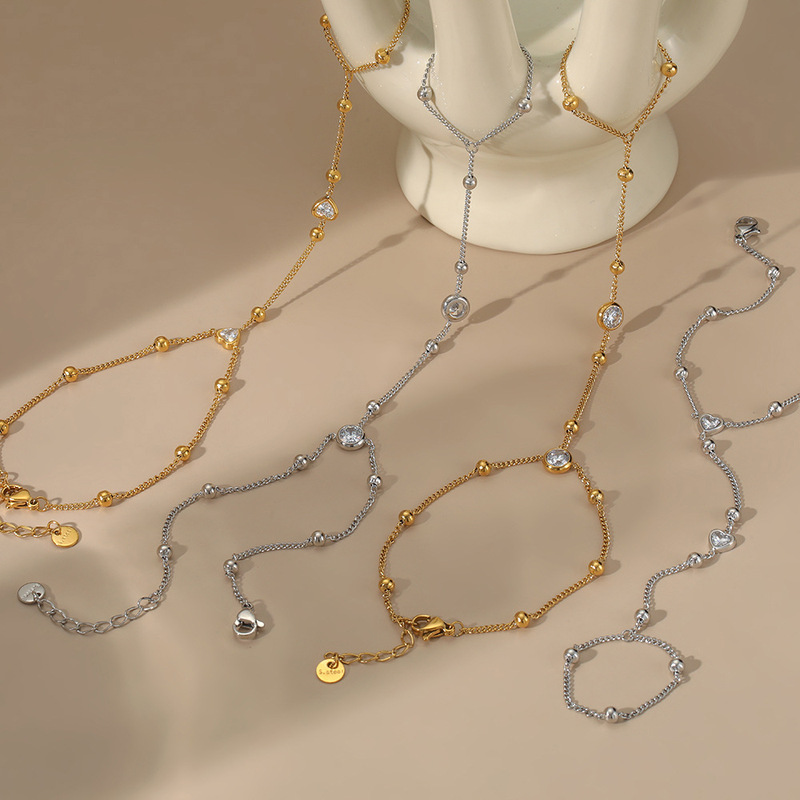 Stainless Steel Heart-Shaped Zircon Wrist Chain, Popular on Amazon for Cross-Border Trade, High-End Feel, Non-Fading Finger Chain Stainless Steel Heart-Shaped Zircon Wrist Chain, Popular on Amazon for Cross-Border Trade, High-End Feel, Non-Fading Finger Chain
