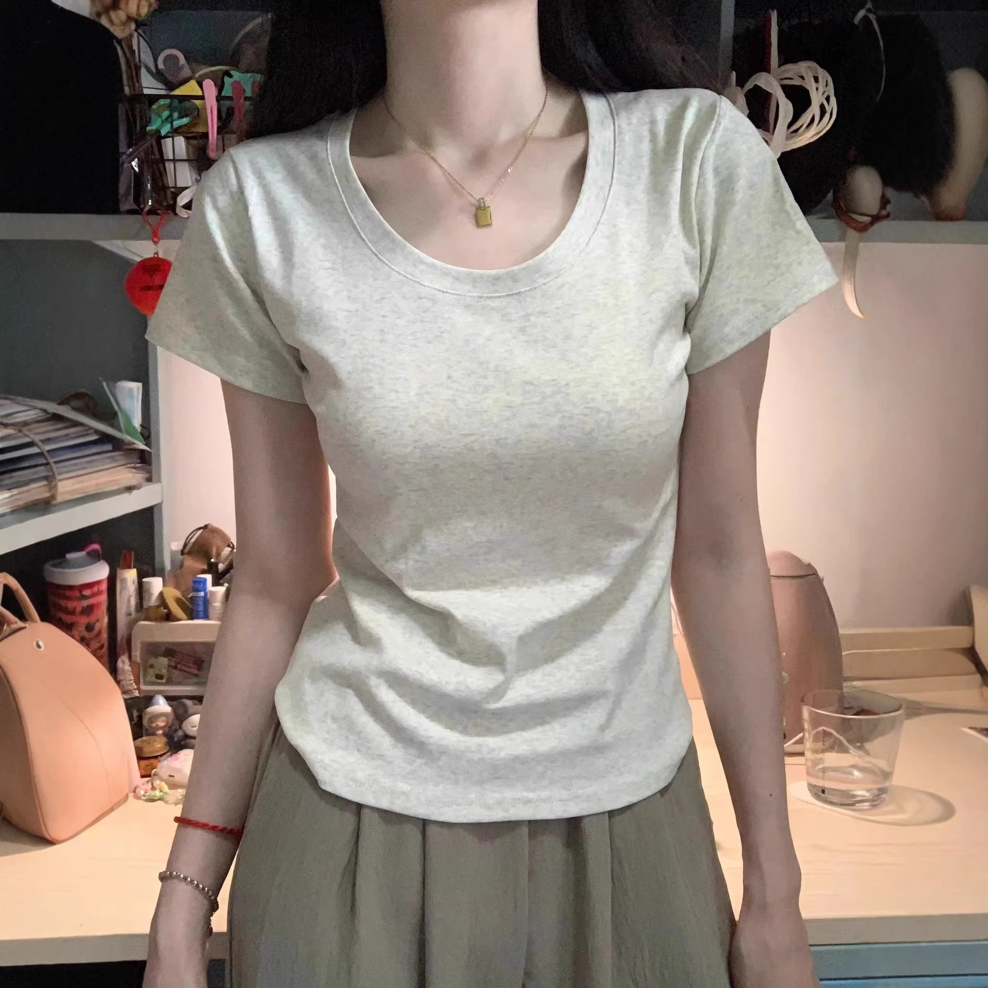 크로스보더 아메리칸 스타일 숏 슬리브 티셔츠 여름 여성복 신상 라운드넥 이너웨어 숏 슬림핏 베이스 레이어 탑 여성용