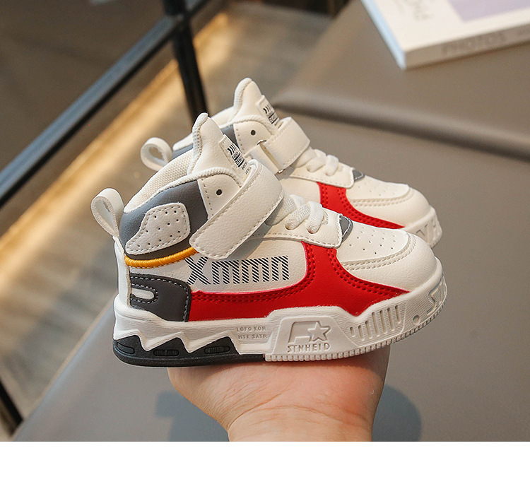 2024 primavera e autunno scarpe da basket in pelle per bambini scarpe da ginnastica alte per ragazzi scarpe da corsa da allenamento per bambini di piccole e medie dimensioni_voghion.com