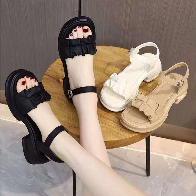 Pequeño aumento de altura sandalias de suela gruesa para mujeres verano 2026 nuevos zapatos de playa de talón grueso para mujeres sandalias de suela gruesa image 3
